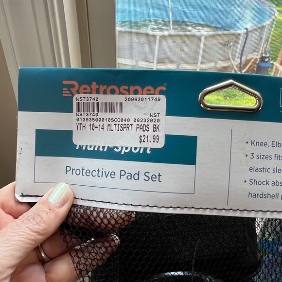 Sports protective set - Picture 3 of 4